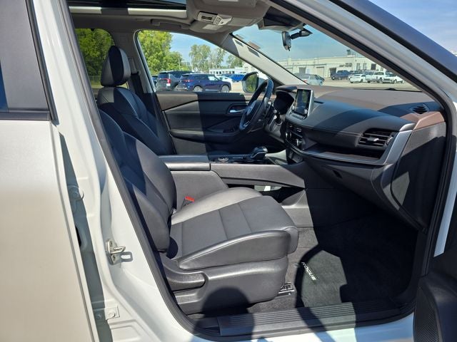2023 Nissan Rogue SV PREMIUM