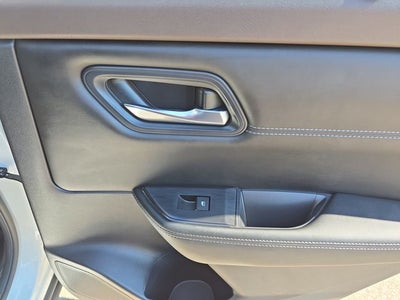 2023 Nissan Rogue SV PREMIUM
