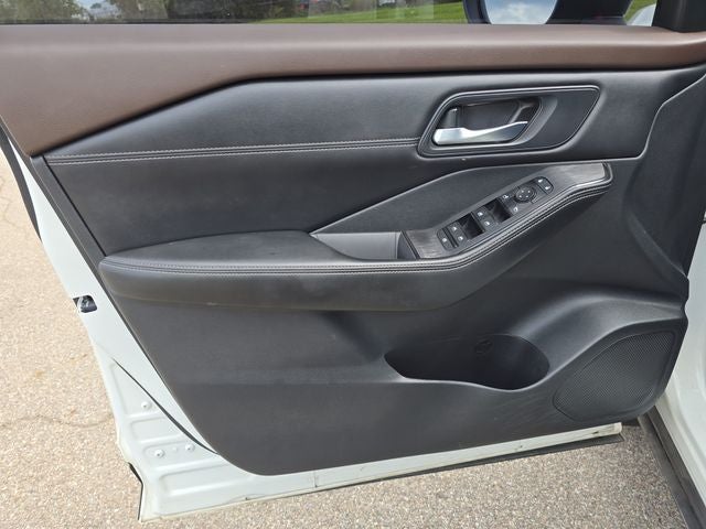 2023 Nissan Rogue SV PREMIUM/MIDNIGHT