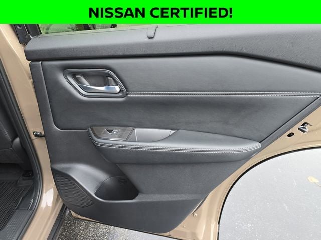 2025 Nissan Rogue SL