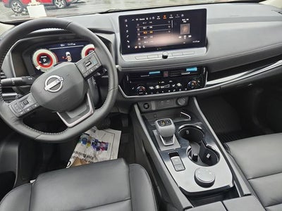 2025 Nissan Rogue SL