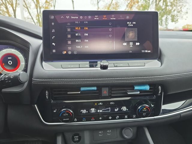 2025 Nissan Rogue SL