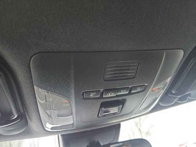 2022 Toyota Corolla Hatchback SE Nightshade Edition