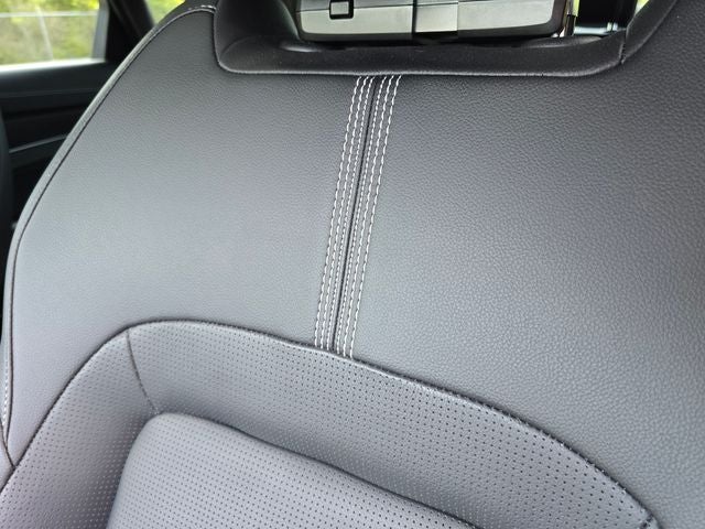 2024 Jaguar XF R-Dynamic SE