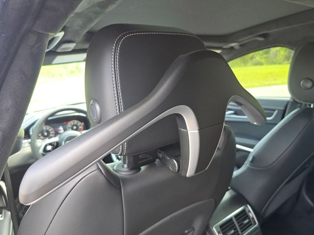 2024 Jaguar XF R-Dynamic SE