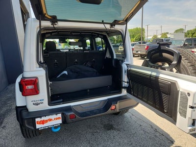 2024 Jeep Wrangler Sahara 4xe