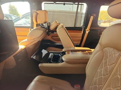 2022 Jeep Grand Wagoneer Series III