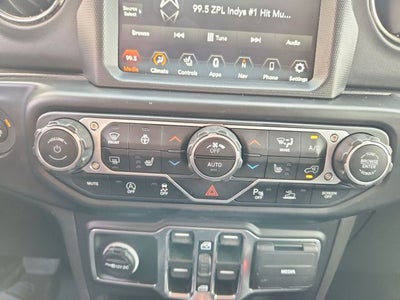 2021 Jeep Gladiator Overland