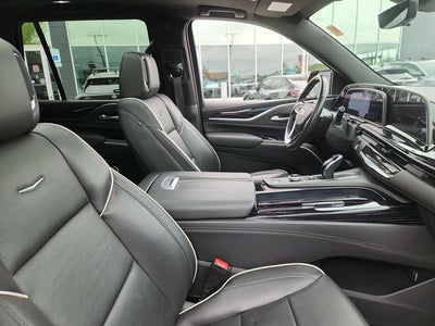 2023 Cadillac Escalade Sport