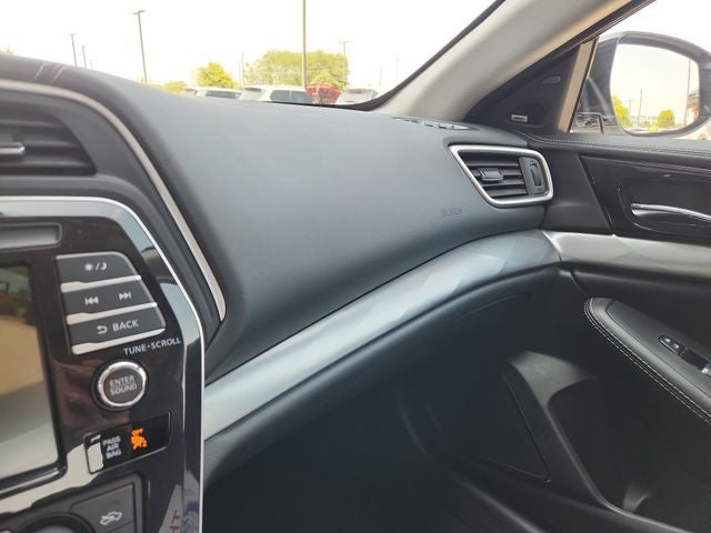 2023 Nissan Maxima 3.5 SL