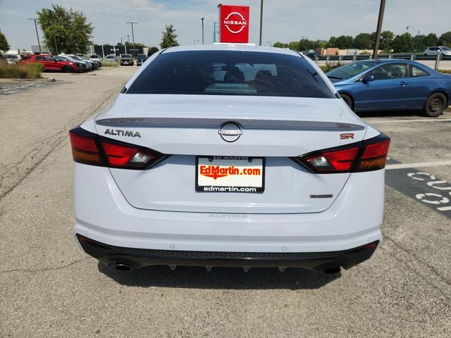 2024 Nissan Altima 2.0 SR