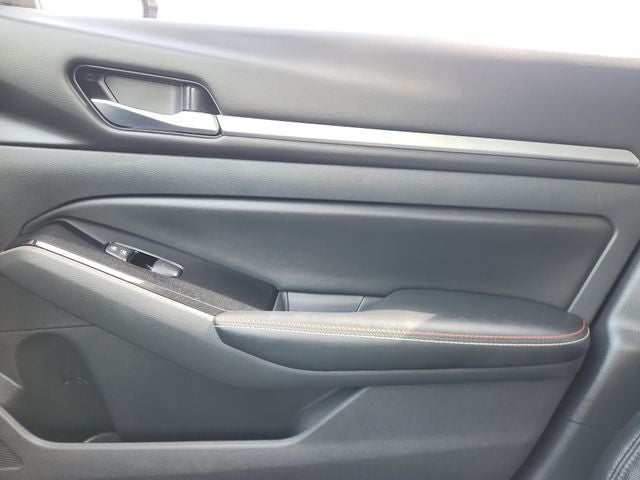 2024 Nissan Altima 2.0 SR