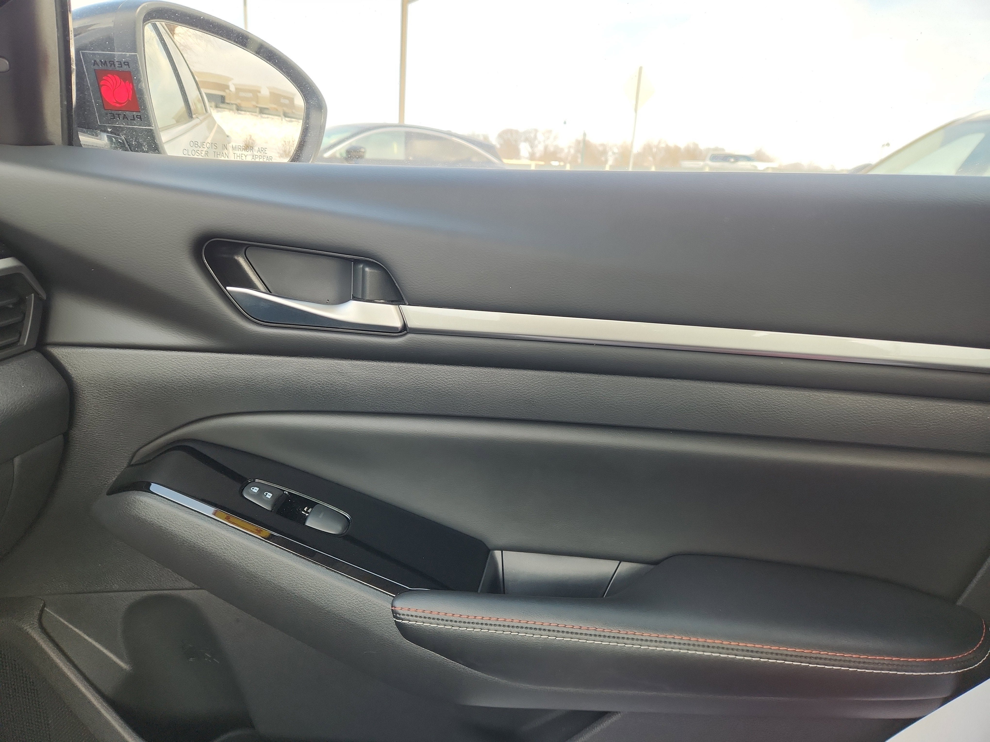 2024 Nissan Altima 2.0 SR