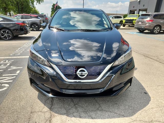 2022 Nissan Leaf SV
