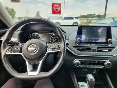 2023 Nissan Altima 2.5 SR