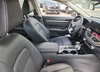 2025 Nissan Altima SL