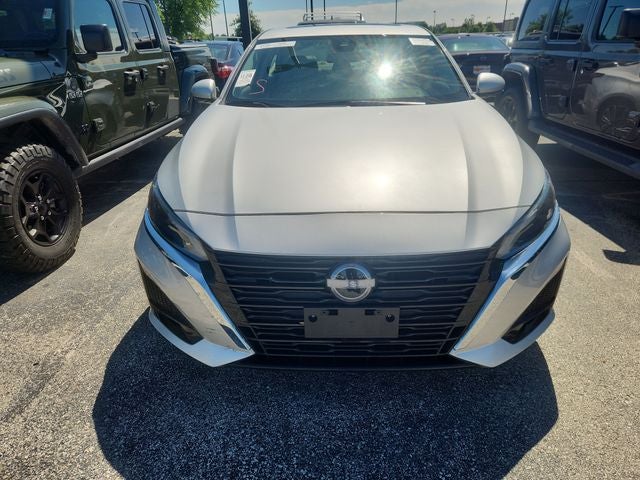 2024 Nissan Altima 2.5 SL