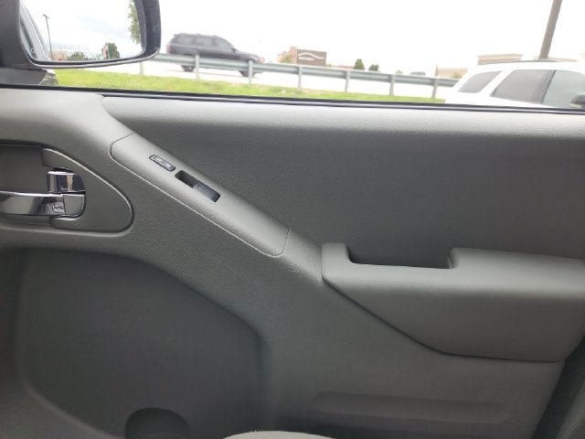 2020 Nissan Frontier SV