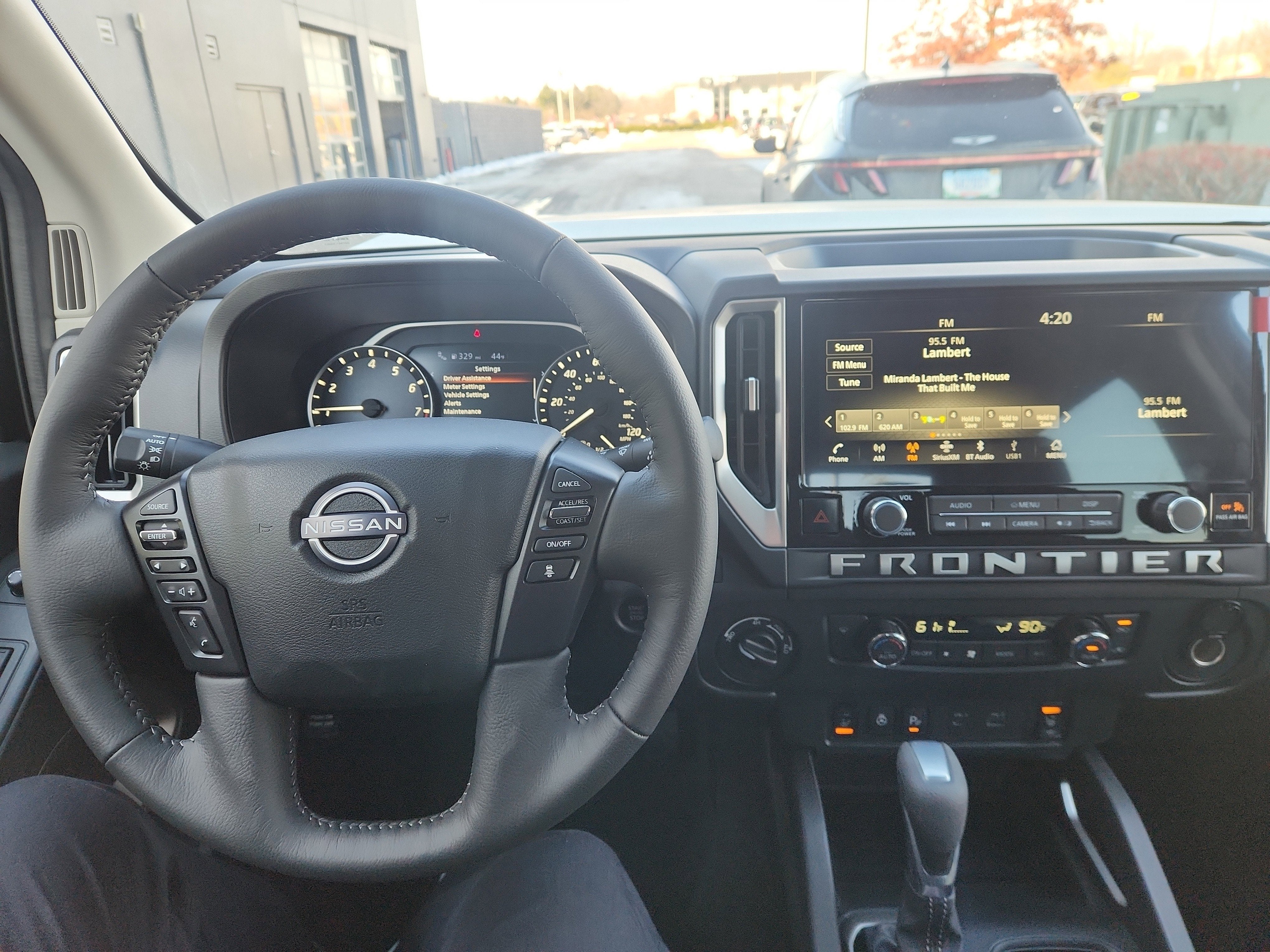 2026 Nissan Frontier SV