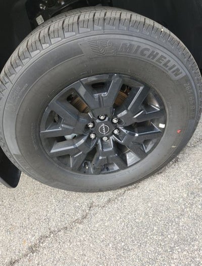 2026 Nissan Frontier SV