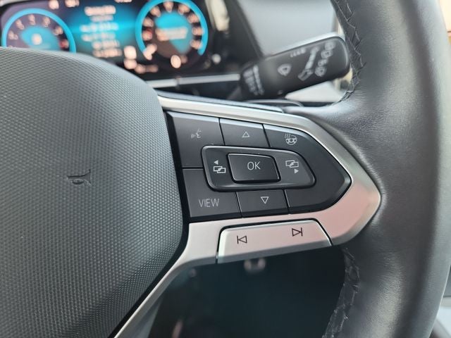2024 Volkswagen Atlas Cross Sport 2.0T SEL Premium R-Line