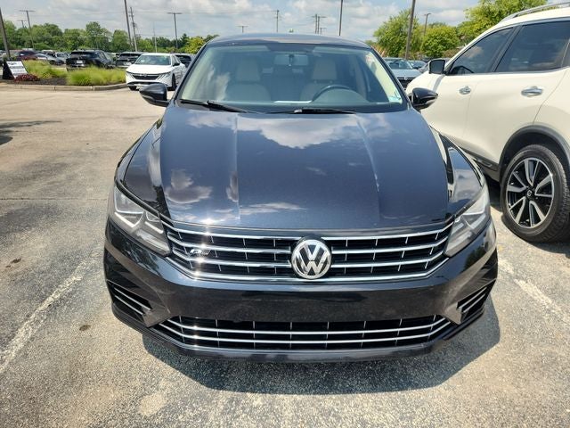 2018 Volkswagen Passat 2.0T R-Line