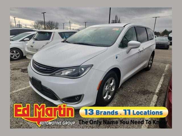 2017 Chrysler Pacifica Touring Plus