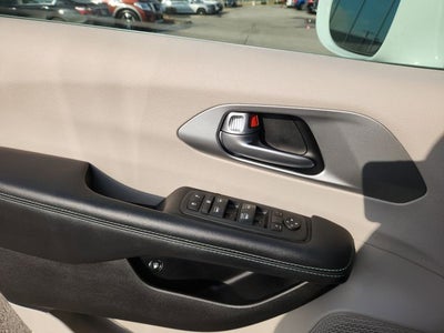 2017 Chrysler Pacifica Touring Plus