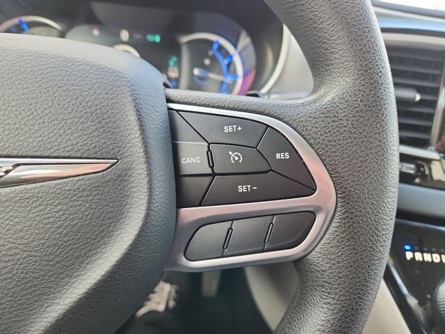 2017 Chrysler Pacifica Touring Plus