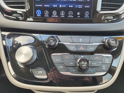 2017 Chrysler Pacifica Touring Plus