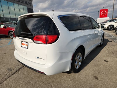 2017 Chrysler Pacifica Touring Plus