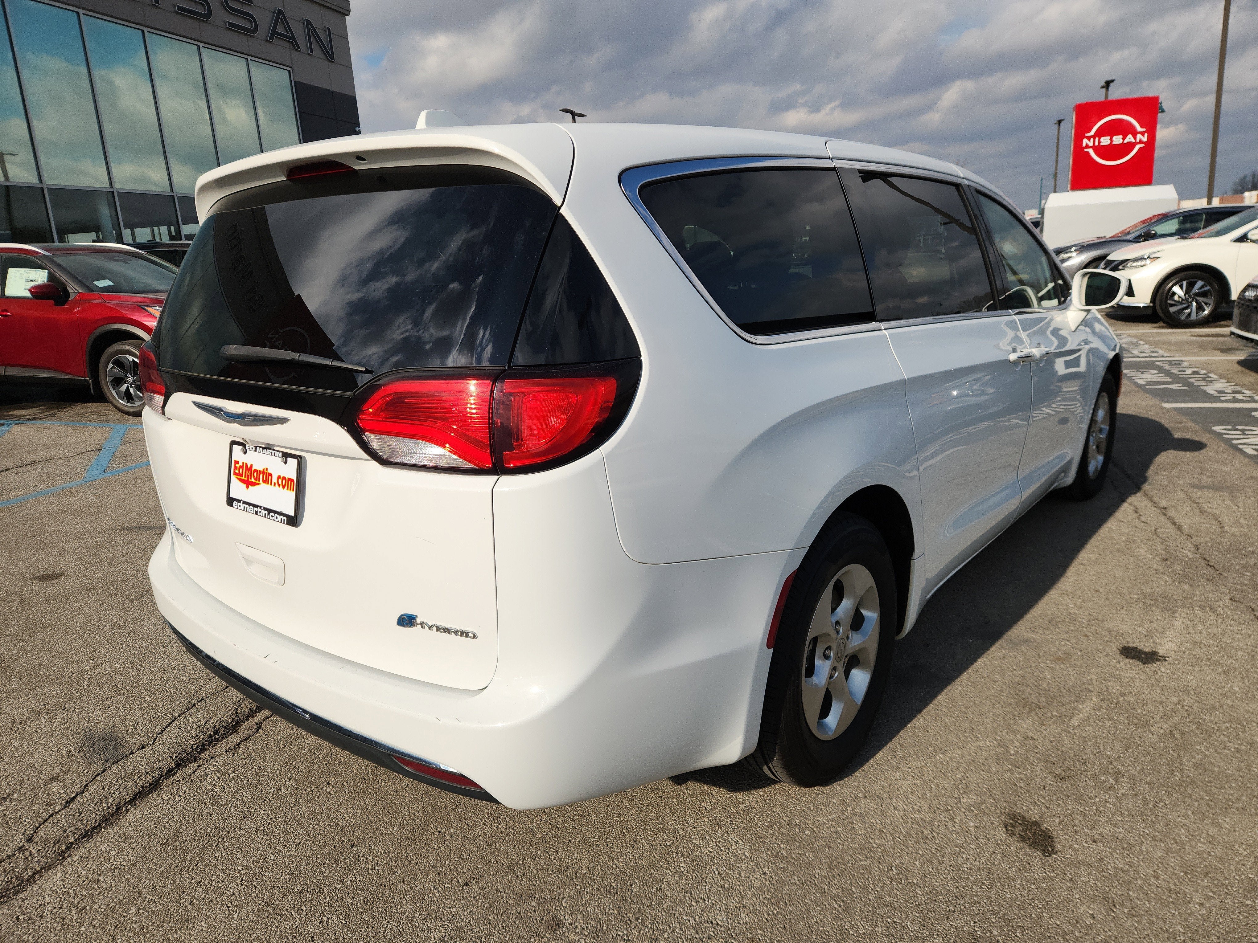 2017 Chrysler Pacifica Touring Plus