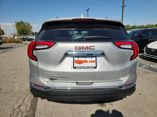2022 GMC Terrain SLT