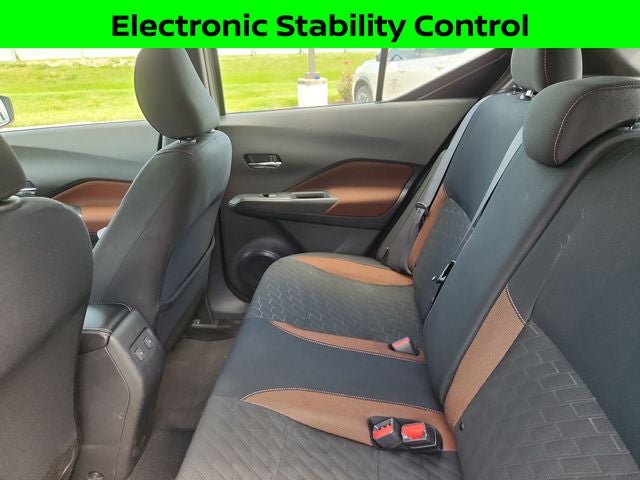 2024 Nissan Kicks SR
