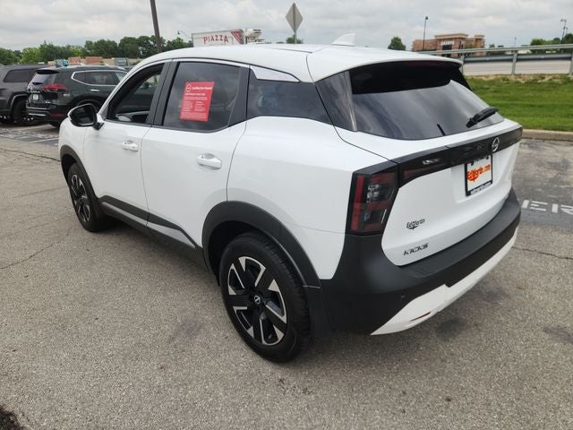 2025 Nissan Kicks SV