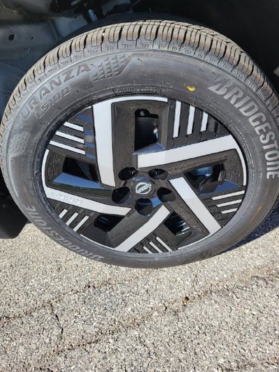 2027 Nissan Kicks SV