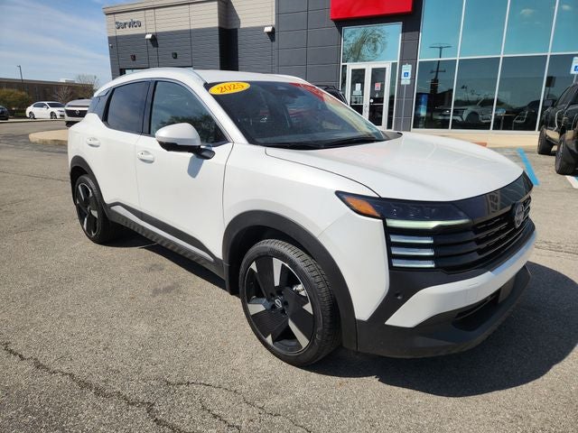 2025 Nissan Kicks SR