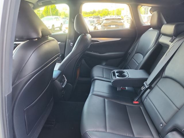2021 INFINITI QX50 LUXE