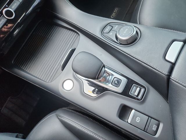 2021 INFINITI QX50 LUXE