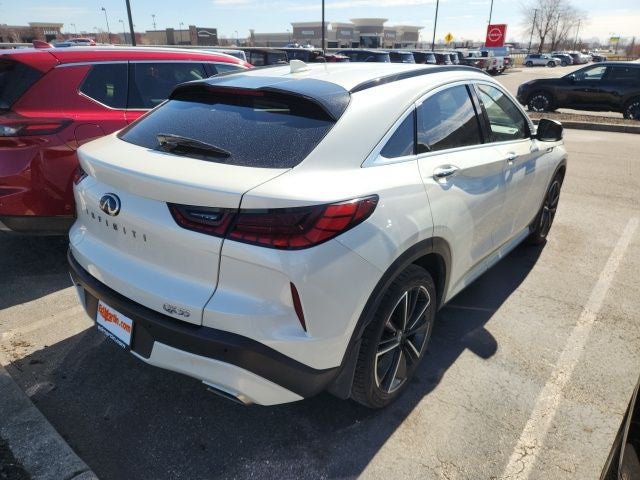 2022 INFINITI QX55 LUXE