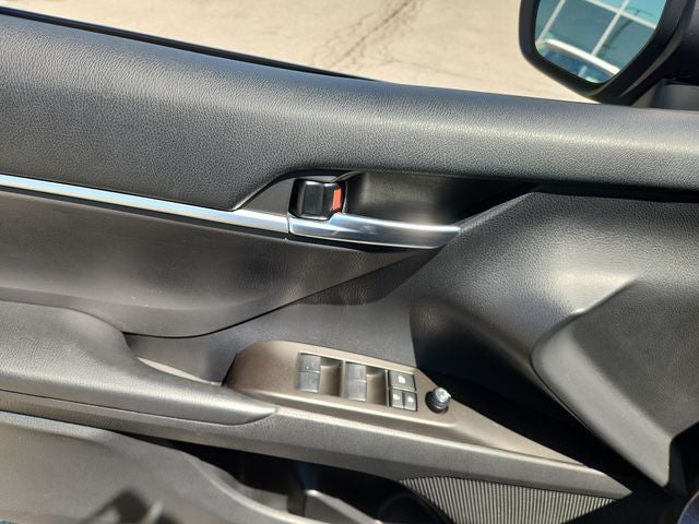 2023 Toyota Camry Hybrid SE