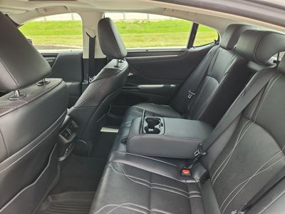 2022 Lexus ES 300h Ultra Luxury