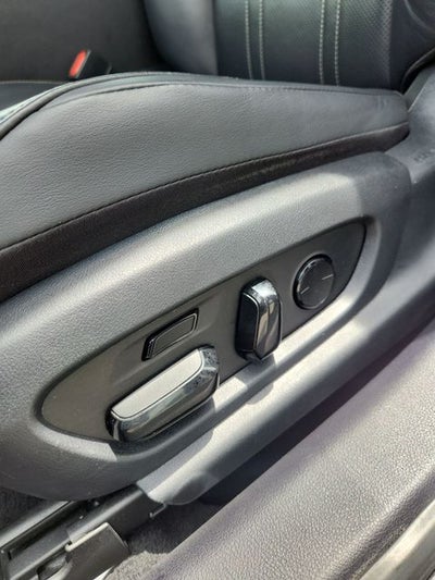 2022 Lexus ES 300h Ultra Luxury