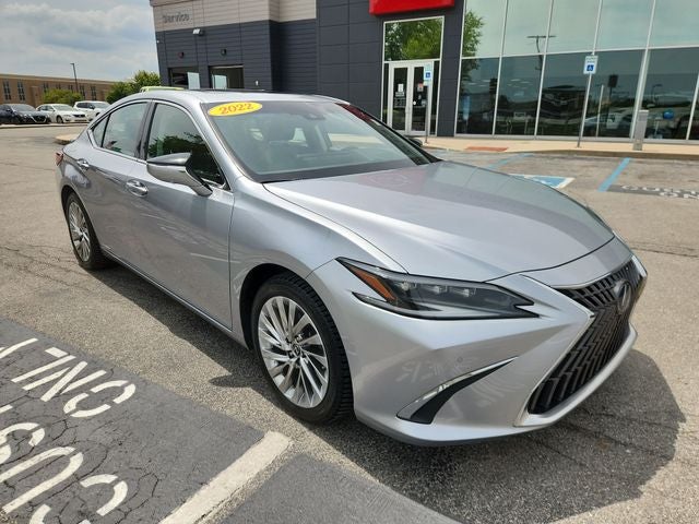 2022 Lexus ES 300h Ultra Luxury