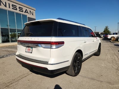 2023 Lincoln Navigator L Reserve