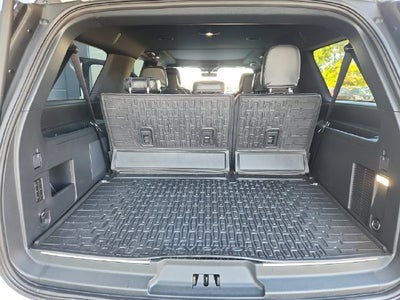 2023 Lincoln Navigator L Reserve