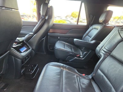 2023 Lincoln Navigator L Reserve