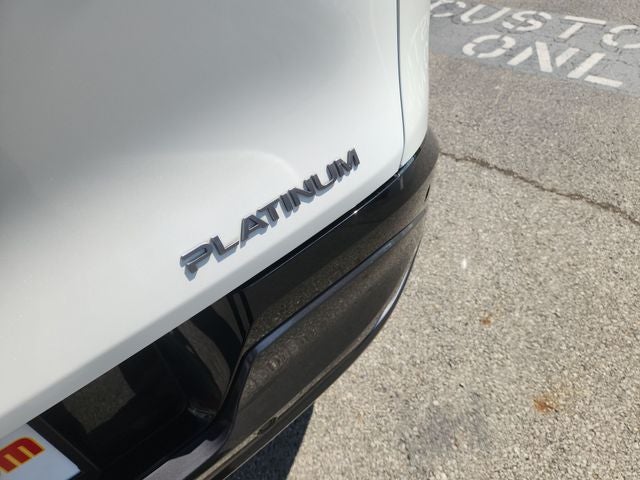 2025 Nissan Murano Platinum