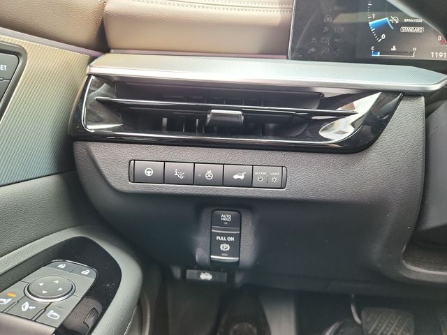 2025 Nissan Murano Platinum