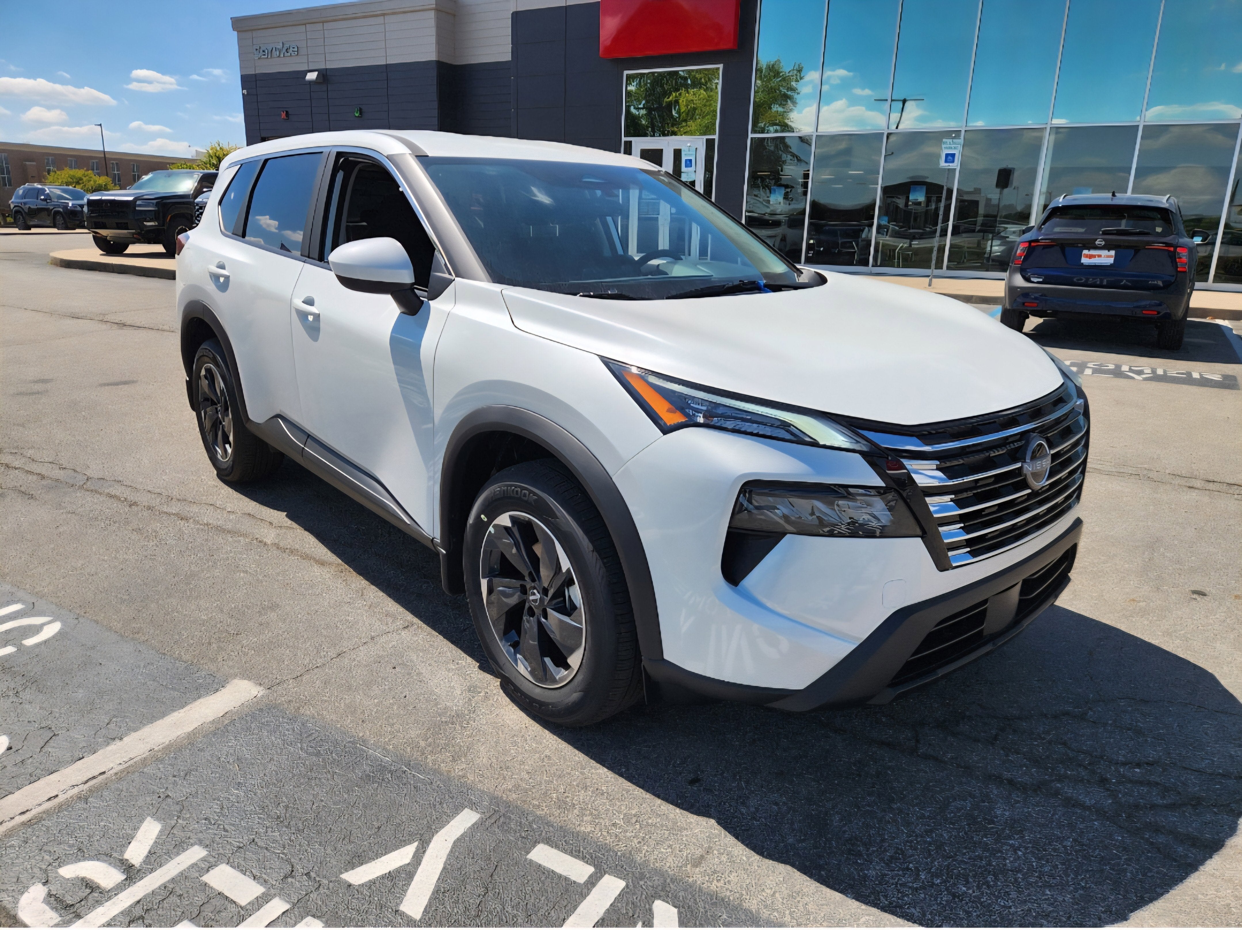 2026 Nissan Rogue SV